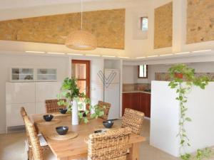 YourHouse Ses Voltes