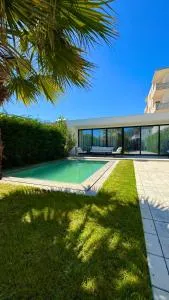 White Beach Villa 2 - Luxury - Lagjja e Re