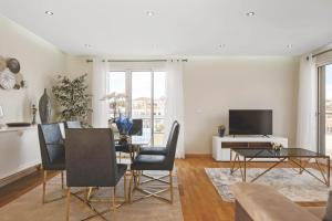 Penthouse Prestige by Homie