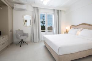 Deluxe Suite room in Lefko Hotel & Apartments