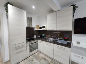 Sliema Promenade Suites I - Modern 2BR Apartment with Balcony