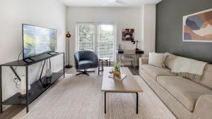 The Daniel II Vibe 8717