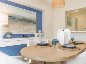 Apartment Pine Hills Reva Santuary Modern Elegance by Interhome