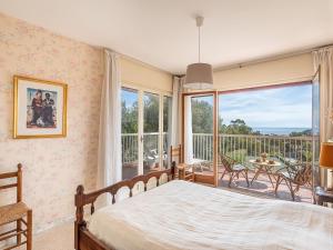 Apartment Les Mimosas-8 by Interhome