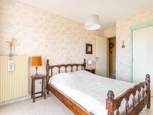 Apartment Les Mimosas-8 by Interhome