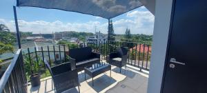 Unique Penthouse Suite, Resort Pool, Karaoke, PS4