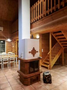 Spacious Apartment for 8 with Sauna