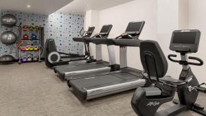 The Vibe on 5th Vibe 8750