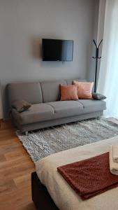 Central View 2