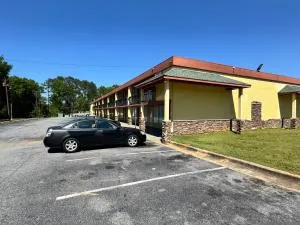 OYO Hotel Phenix City - 凤凰城