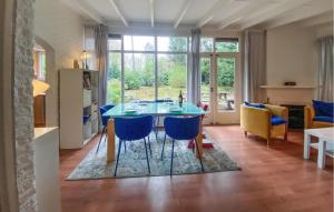 2 Bedroom Nice Home In Maarn