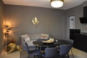 Two-Bedroom Apartment room in Diasof Apartments