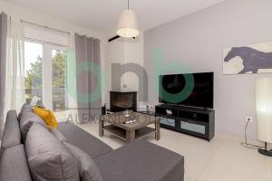 Luxurious Tsimiski 3BDR 3rd Floor