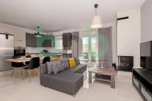 Luxurious Tsimiski 3BDR 3rd Floor - Kallithéa