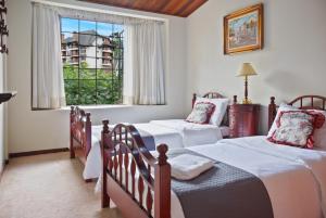 Capivari - Lareira - Estilo Clássico de Casa de Campo