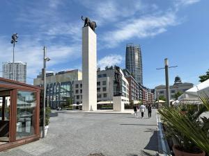 Luxury Apartment 34th Floor Eurovea Tower