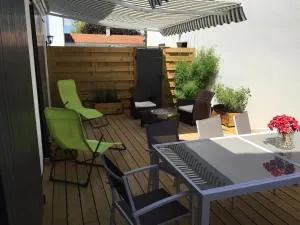 Jolie maison familiale à 400m de la mer, entre La Rochelle et Chatelaillon - 滨海昂古兰