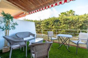 Petit Eden l Balcony & Peaceful l Shellter Rentals