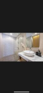 Modern 2 BDR Apartment in Business Bay, Ocean & Burj AlArab Stunning View