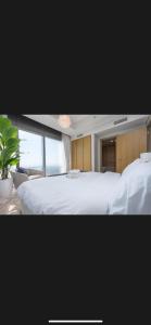 Modern 2 BDR Apartment in Business Bay, Ocean & Burj AlArab Stunning View