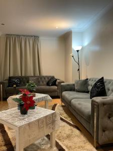 2 Bedroom Flat with 24 7 security and concierge