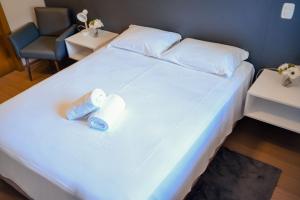 Apartamento completo e bem localizado