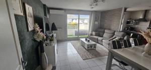 Appartement entier 2 chambres avec terrasse