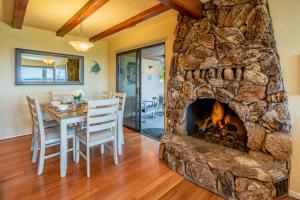 Bluewater Retreat by Paradise Retreats