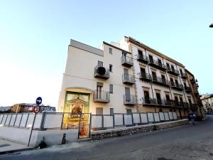 QASA apartment with terrace, Palermo center