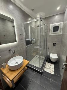 Sunflower Modern Stay