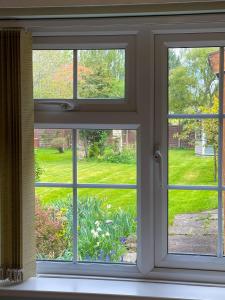 Cosy 1 bed Home Opposite Addenbrookes Hospital - Free Parking