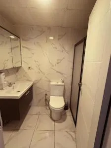 red house vip studio - 锡利夫里