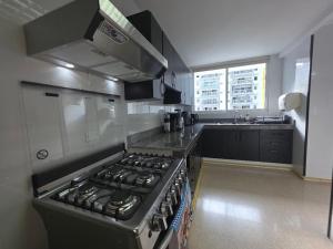 Charming Apartment on the Cinta Costera N#5