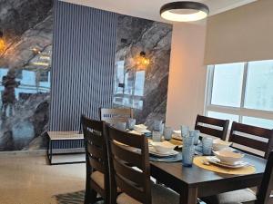 Charming Apartment on the Cinta Costera N#5