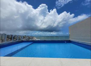 Studio novinho e lindo na orla!