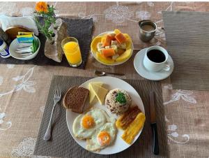 Campo Verde B&B - Monteverde Costa Rica