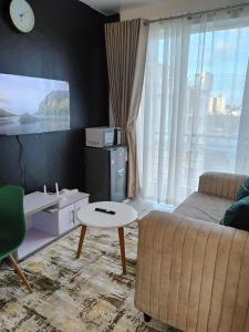 Legatus Cozy Studios Racecourse