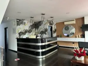 hotel royal fenix - Йопаль