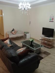 2bdr Solar Power 24hrs plus Starlink Internet