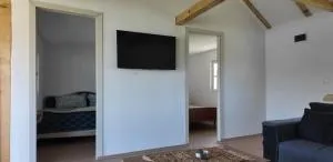 MILOSEV KONAk - Žune