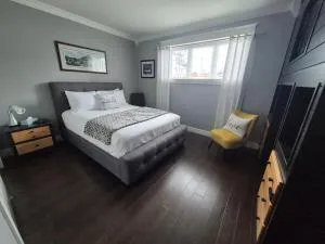 The Blue Jay Nest - Whiteway