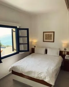 Endless Blue Studios - 皮萨瑞弗罗达