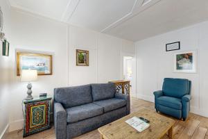 Four Flowers Guesthouse