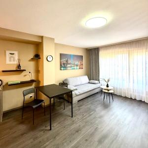 2-Modernes 1-Raum Apartment in Wiesbaden,ruhig und mit Terrasse