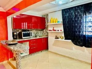 familly house - 塔马里斯