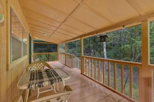 Boo Bear Close to Gatlinburg