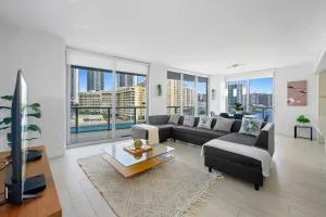 Seaside Serenity in Hallandale Beach - Golden Isles