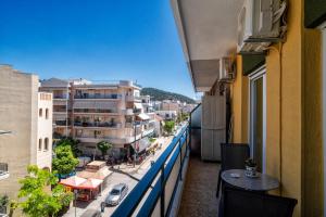 Katerinas Harmony Home, 100 steps to the beach