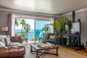 SeaCliff - Seaclusion by Paradise Retreats