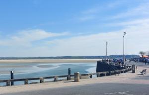 Beautiful Home In Le Crotoy With Wifi